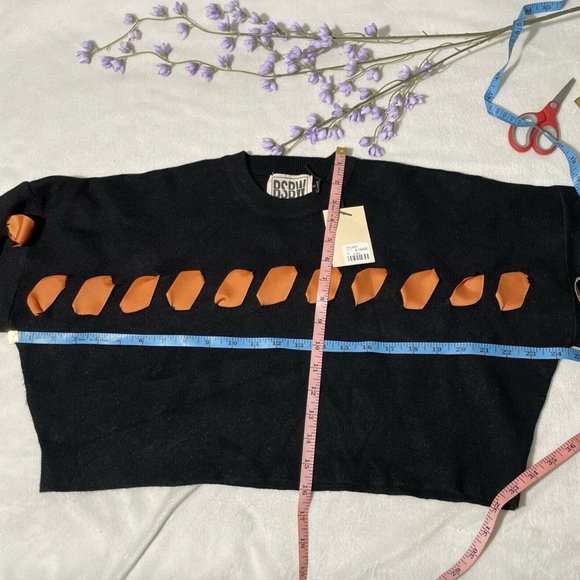 NWT LF BSBW Ribbon Black Oversized‎ Cropped Sweater - Picture 6 of 12